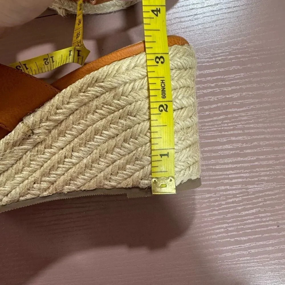 Restricted Brown wedge Bow Sandals